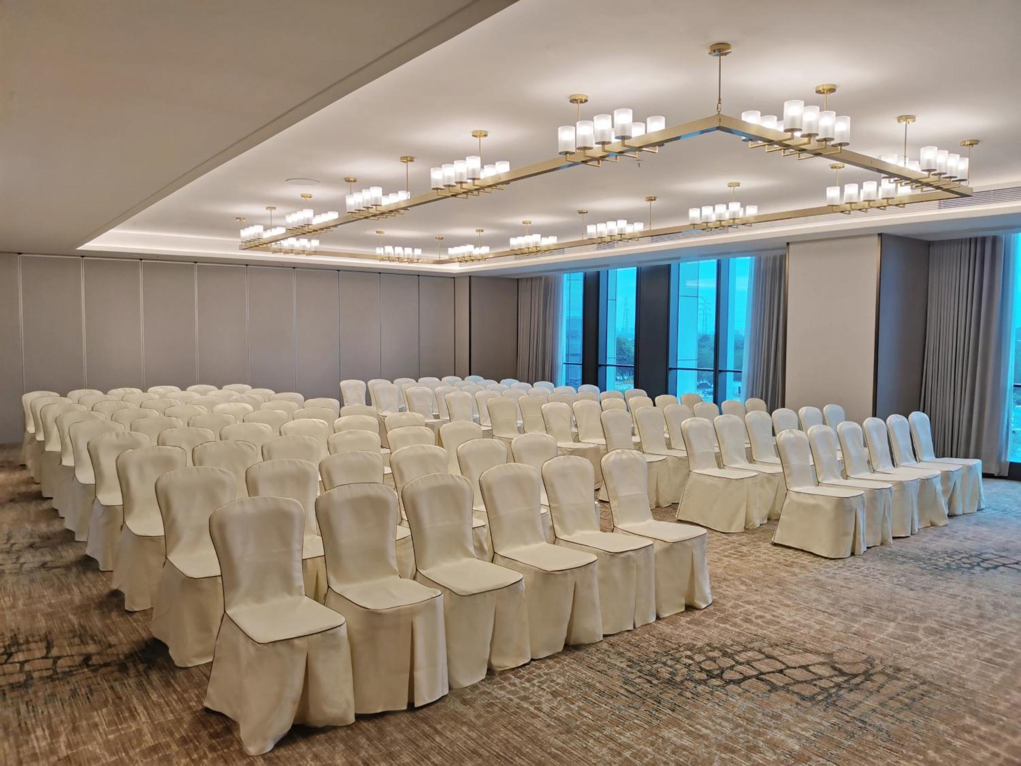 Guangzhou Pazhou Ln Dongfang Hotel Exterior foto
